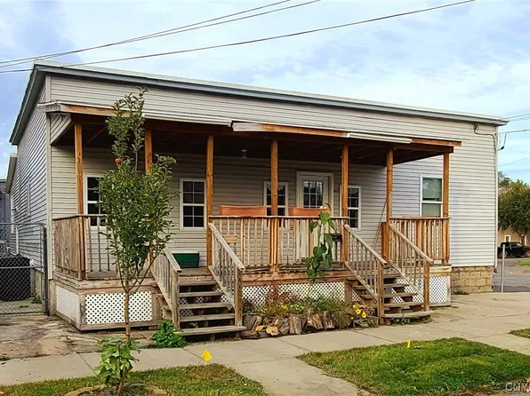 1413 Catherine St, Utica, NY 13501