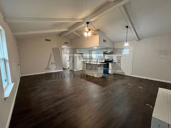4th image of 154 Sierra Madre St