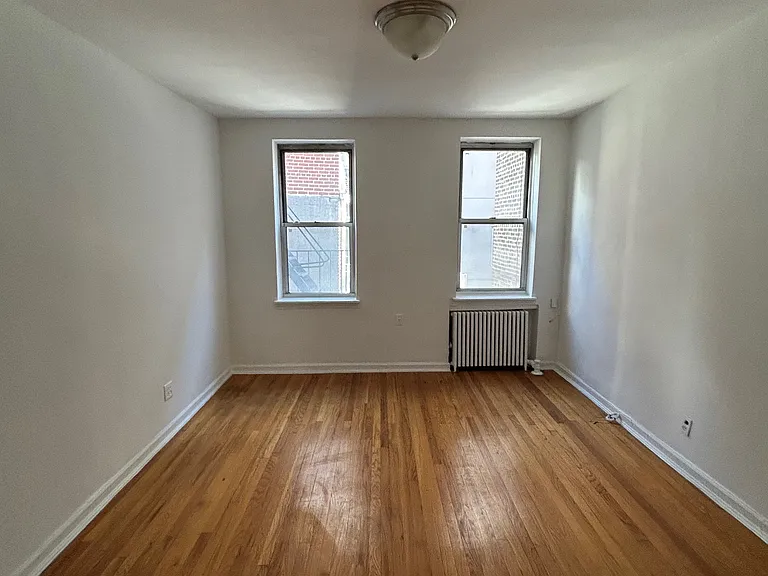 1752 1st Ave #4B — Photo 6