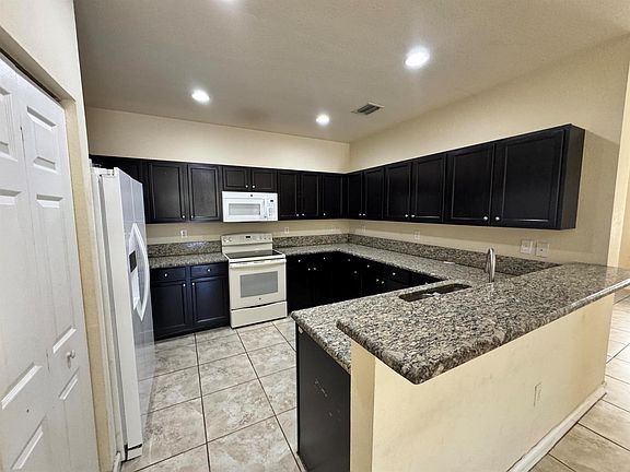 5th image of 9144 SW 227th Ter