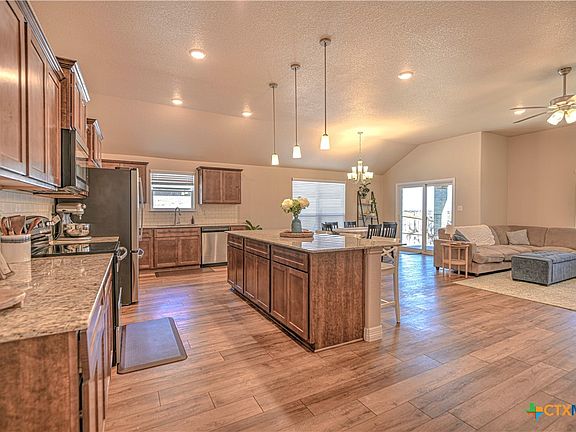2nd image of 1107 Coriander Rd