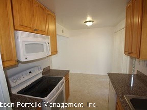 2nd image of 401 Studio Cir Unit 1