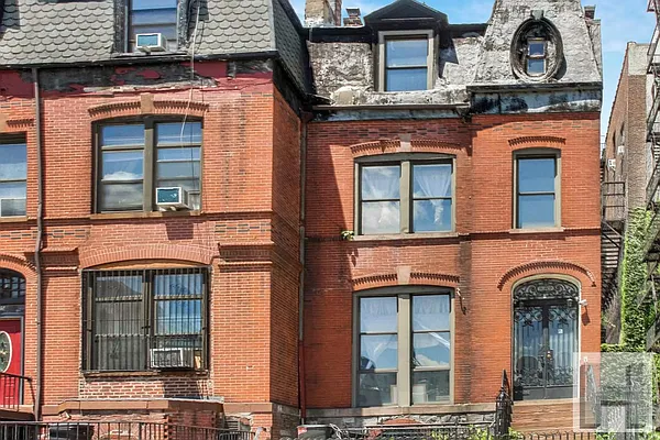 Sold by Harlem Lofts | media 2