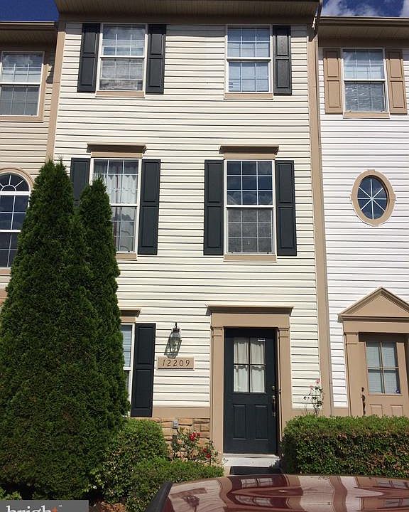 1st image of 12209 Densmore Ct