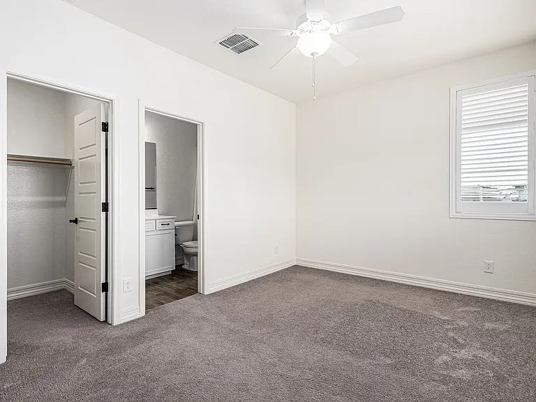 25713 S 226th Pl — Photo 46