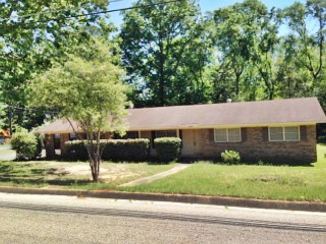 1st image of 1306 Buena Vista Dr