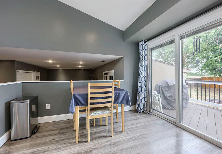 4540 Bramble Ln — Photo 4