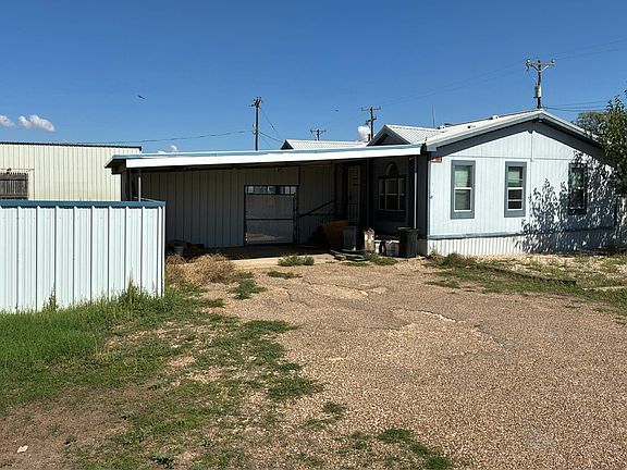 3rd image of 1004 6th St