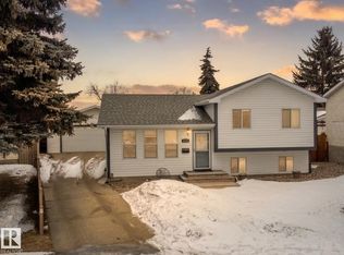 3516 13th Ave NW, Edmonton, AB T6L 3B3