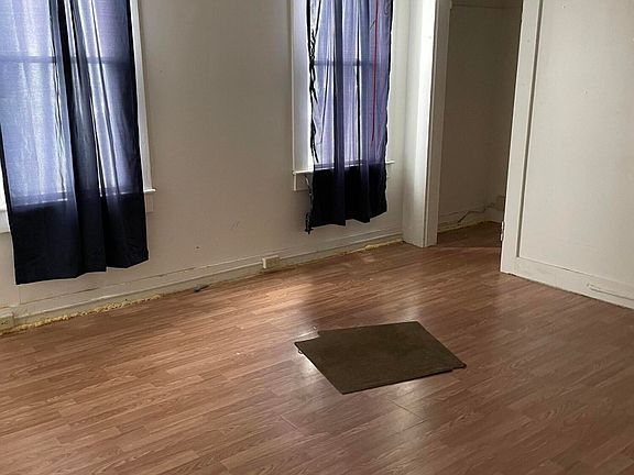 5th image of 124 N Lincoln Ave #126