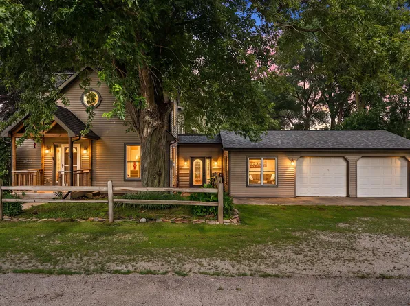 60 N Wolf St, Wheatfield, IN 46392