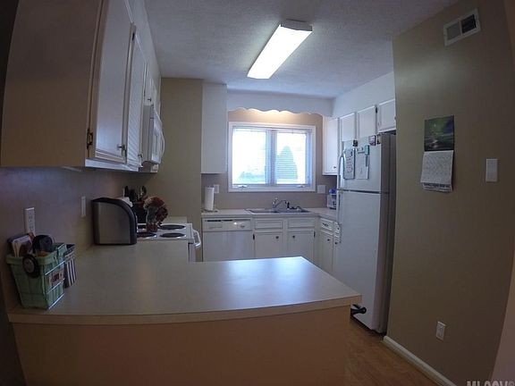 2nd image of 3378 White Oak Ct