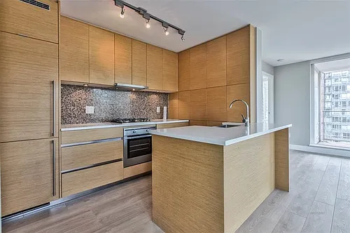 565 Smithe St #100X Photo 1