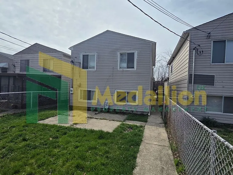 10637 S Cottage Grove Ave — Photo 22