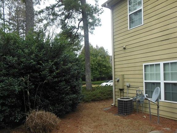 4th image of 1641 Southgate Mill Dr