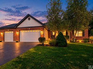5910 Highland Prairie Dr, Johnsburg, IL 60051