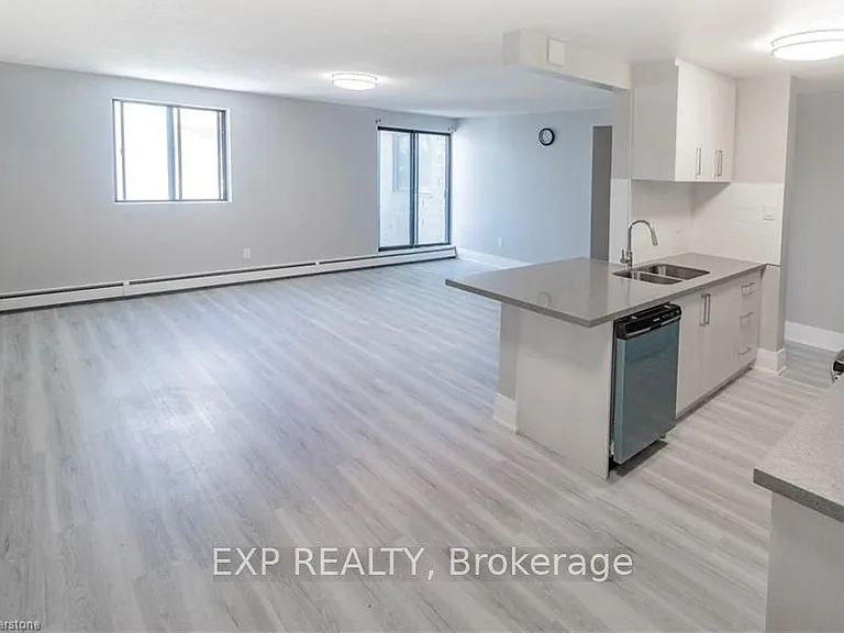 4422 Huron St #201 — Photo 3