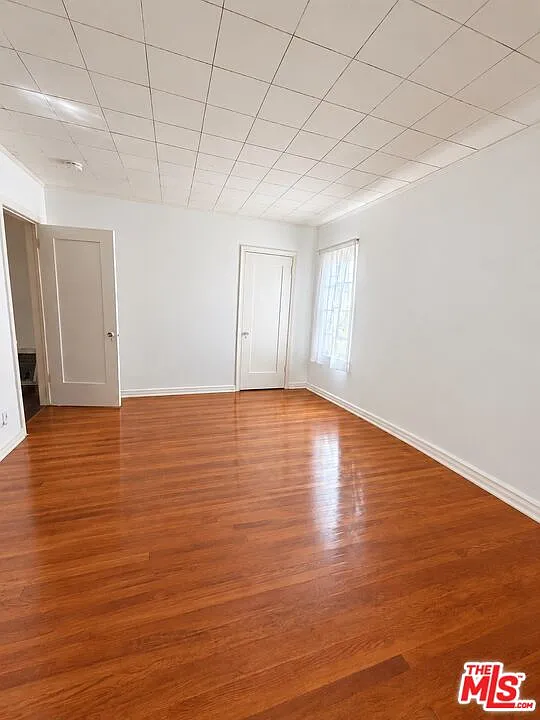 2 bed, 1.0 bath, 1650 sqft, $4,395 — Photo 3