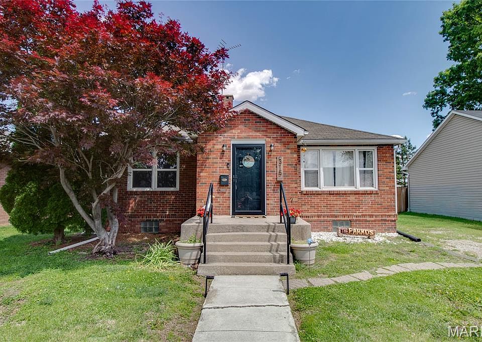 1st image of 315 Doerr St