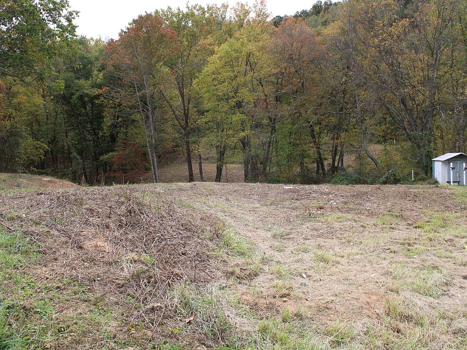 2nd image of 2118 Taylor School Rd