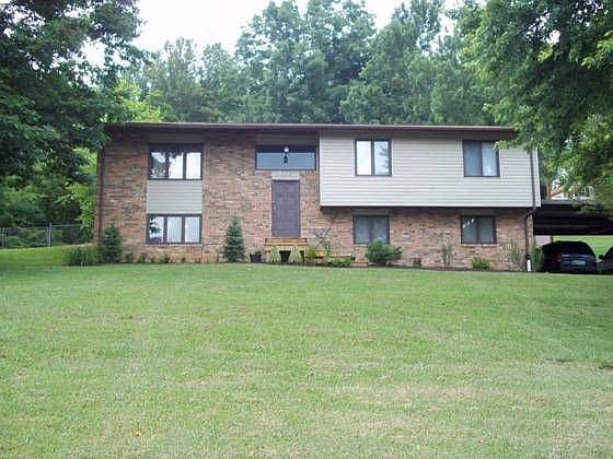 1st image of 5116 Woods Way