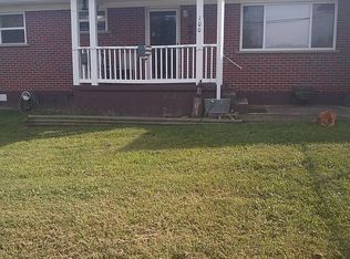 100 Thurmond Dr, Oak Hill, WV 25901