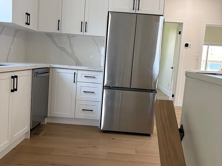 376 Mitchell Ave — Photo 7