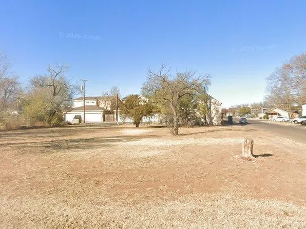 1902 16th St, Lubbock, TX 79401