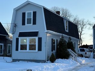 276-276A Onset Ave, Wareham, MA 02571