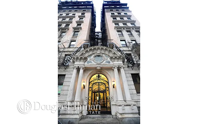 Sold by Douglas Elliman | media 28