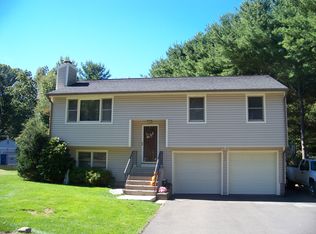 106 Harold Rd, Farmington, CT 06032