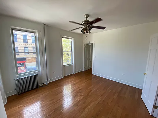 Rented by Tri Boro Terrace Realty | media 35