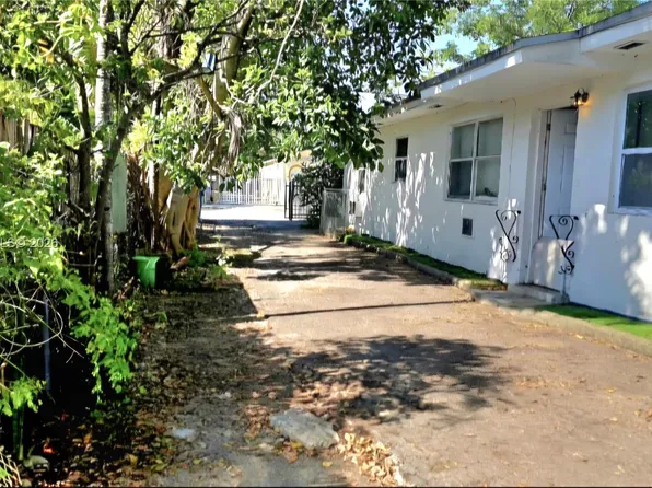 241 NW 32nd St, Miami, FL 33127