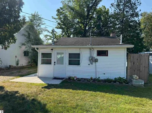 2298 Michigan Ave, Prescott, MI 48756