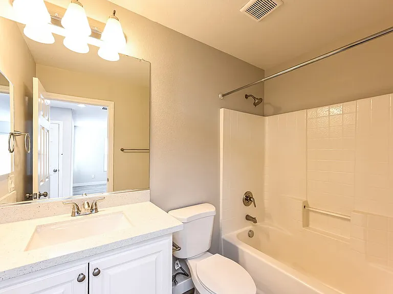 7424 Scottish Castle Ave — Photo 15