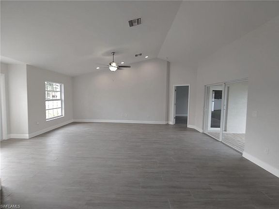 5th image of 1703 SW 45th St