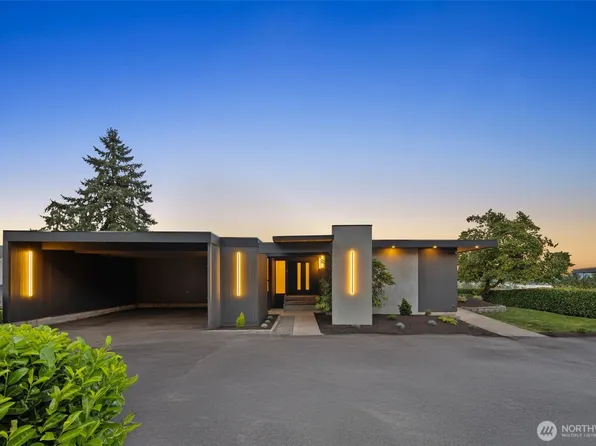 212 Hi Crest Drive, Auburn, WA 98001