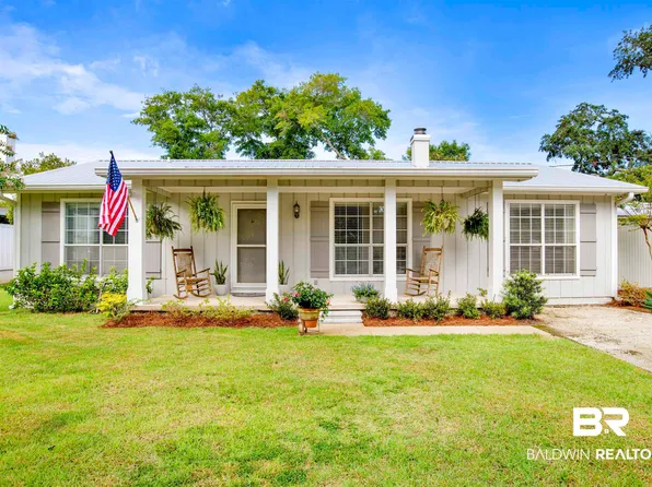 5415 Green Tree Rd, Orange Beach, AL 36561