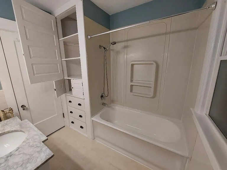 14915 Lake Ave #2 — Photo 49