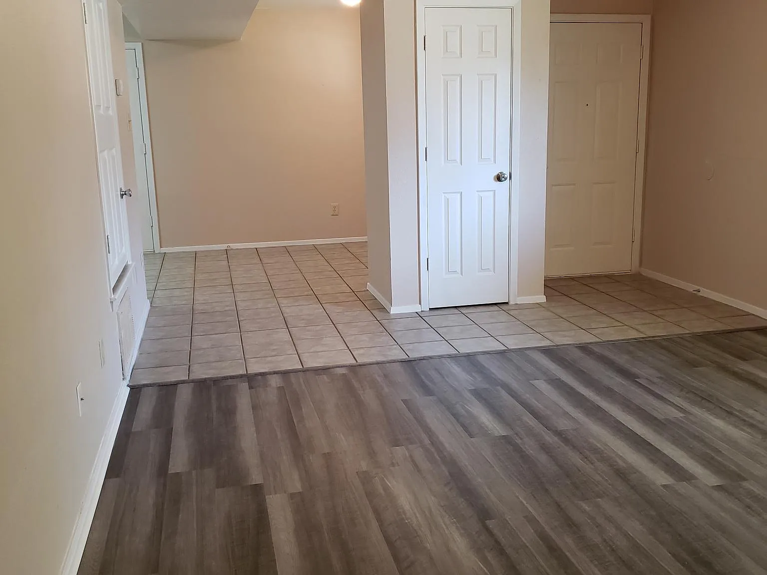 3 bed, 1025 sqft, $1,600 — Photo 3