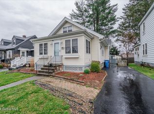 194 Sycamore St, Albany, NY 12209