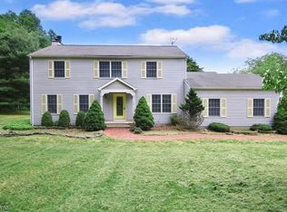 126 Perryville Rd, Hampton, NJ 08827