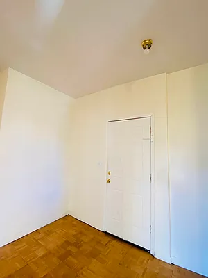 Rented by Compass | media 8