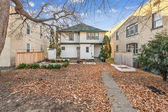 1009 Grand Ave — Photo 9