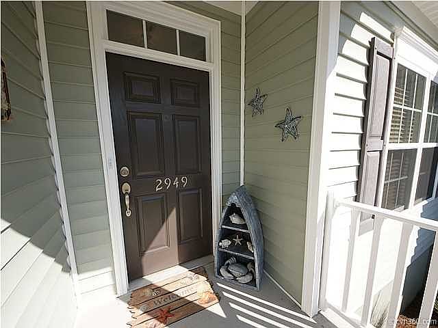1st image of 2949 Thornrose Ln