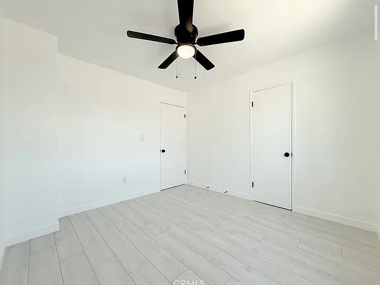 518 N Wilmington Ave — Photo 7