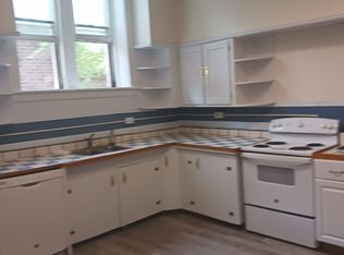71 Johnston Ave APT 1C, Cohoes, NY 12047