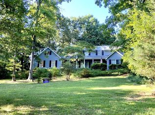 132 Lakeforest Cir, Athens, GA 30607