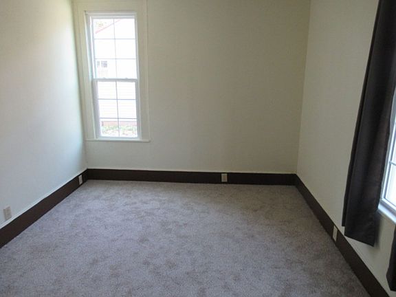 5th image of 638 N Aycock St