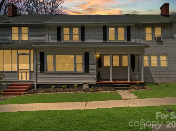 196 Spruce St, Badin, NC 28009